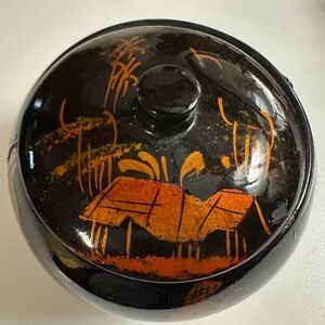 Fahasa Black Lacquer Trinket Box